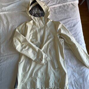 Arc'teryx Venda Gore-Tex Anorak
